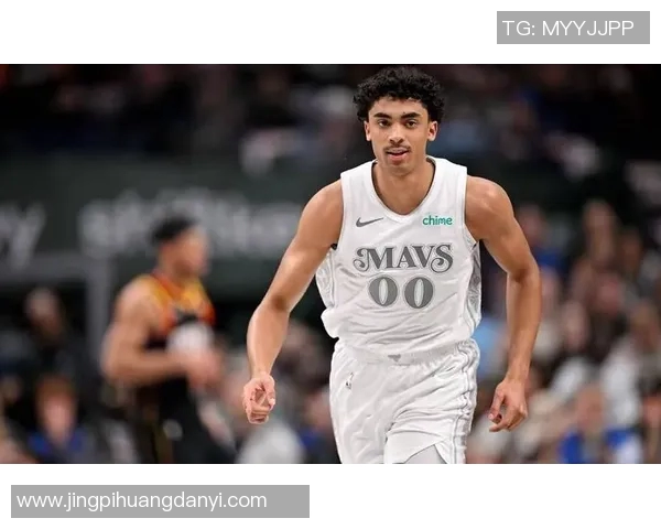 汤普森拉胯！独行侠118-115险胜鹈鹕，弗拉格29+7+5，华盛顿24+9