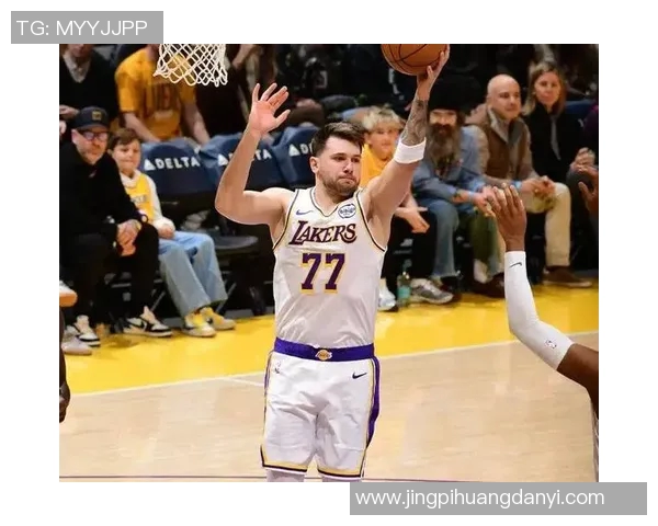 湖人125-101大胜国王结束3连败,詹姆斯24+5,东契奇34+5+7 湖人125-101大胜国王结束3连败,詹姆斯24+5,东契奇34+5+7